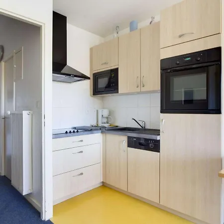 Renove Pour 6 Pers. Au Pied Des Pistes - Fr-1-400-96